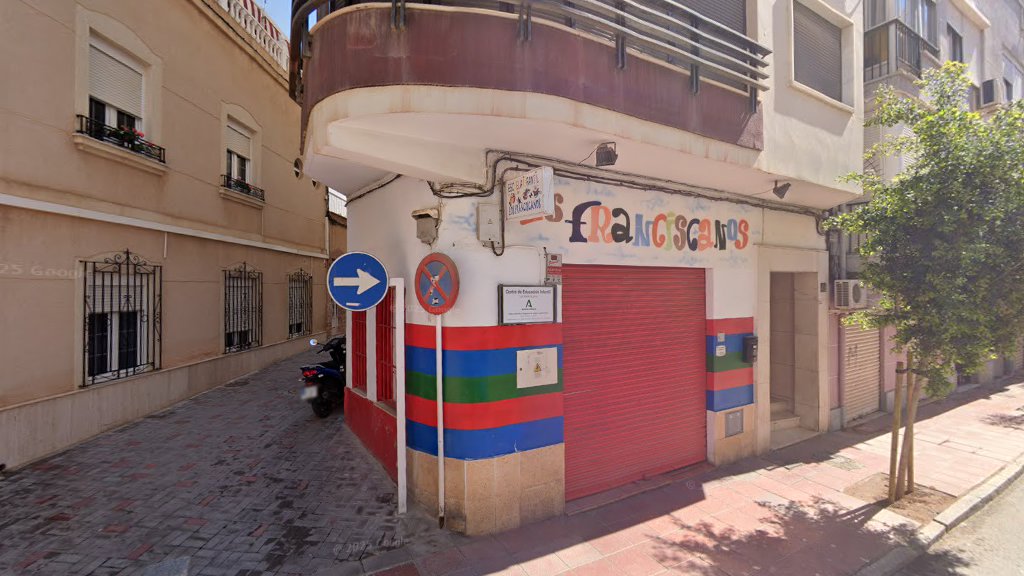 Centro Privado De Educación Infantil Los Franciscanos - Guardería familiar en Almería
