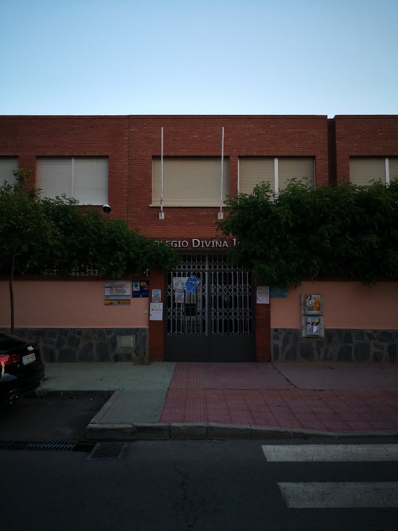 Centro Privado de Enseñanza Divina Infantita - Colegio concertado en Almería