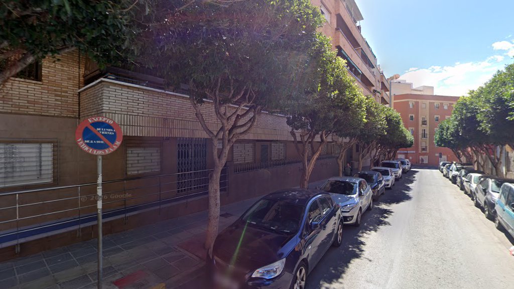Centro de Día para Personas Mayores "Las Salinas" - Centro asistencial de día en Almería