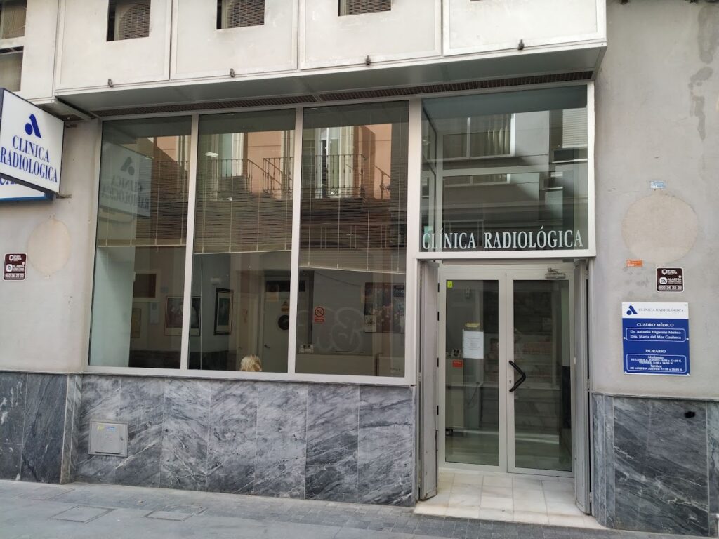 Centro de Diagnóstico y Scanner - Radiólogo en Almería