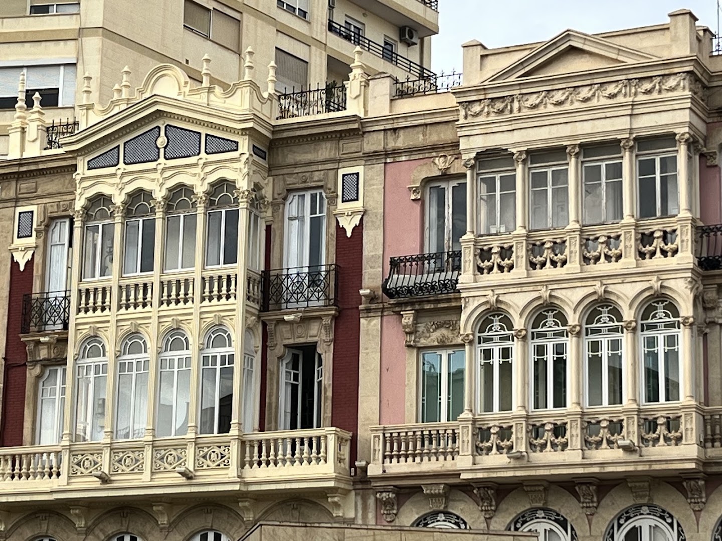 Centro de la Mujer "Terriza" - Organización de servicios sociales en Almería