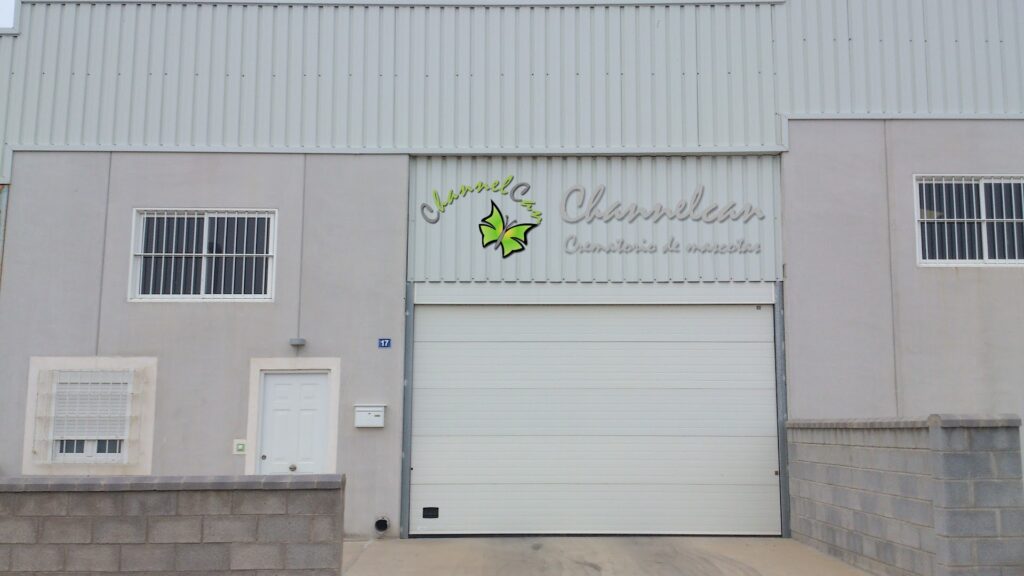 ChannelCan - Servicio de cremación en Viator