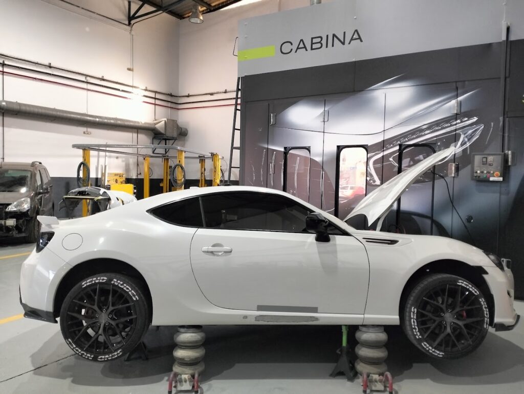 Chapa y Pintura Piedra Cars - Servicio de chapa y pintura en Huércal de Almería