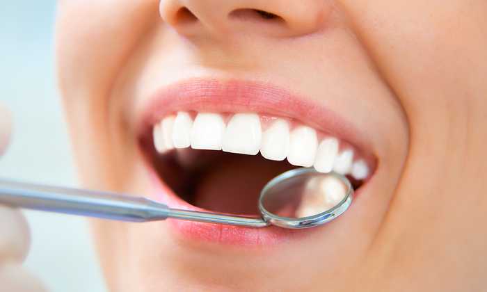 Clinica Dental Axis - Clínica dental en Almería