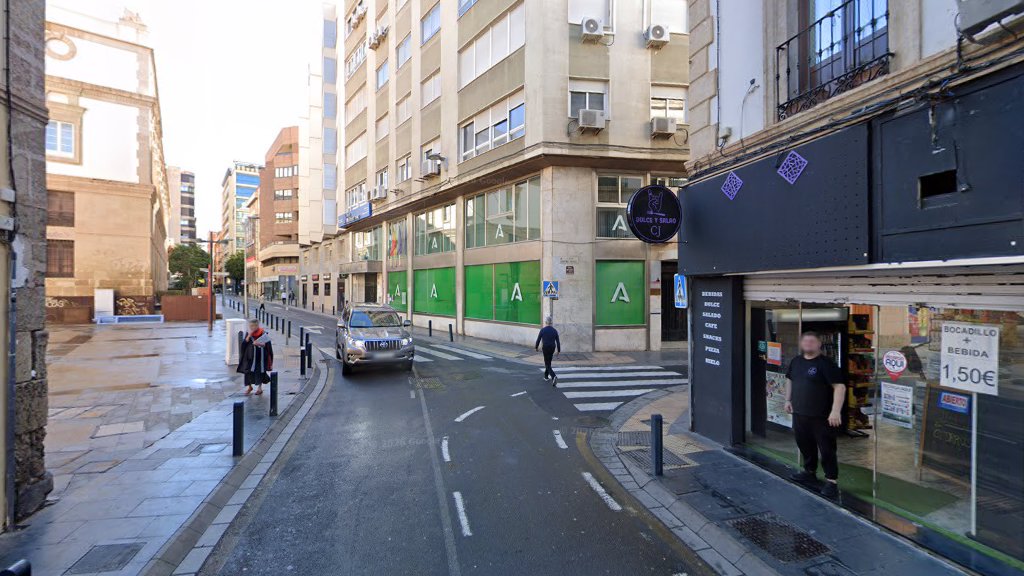 Clinica Dental Dr. Caba -  en Almería