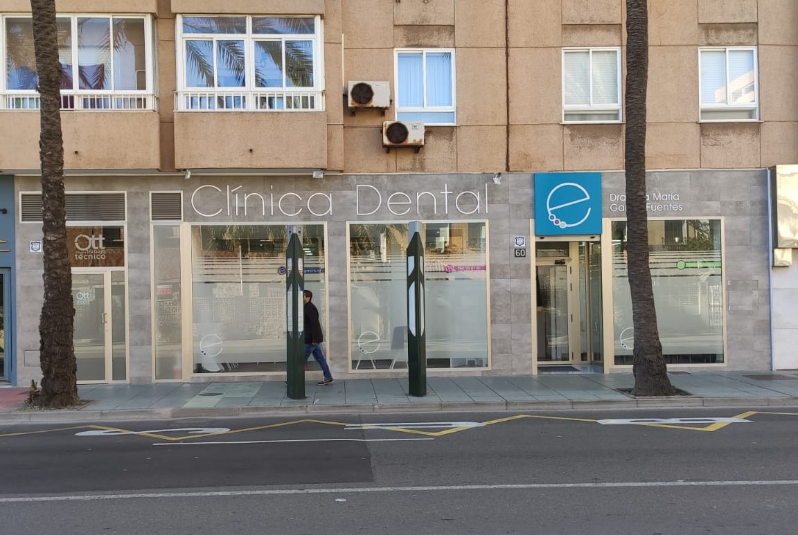 Clínica Dental - Dra. Eva María García Fuentes - Clínica dental en Almería