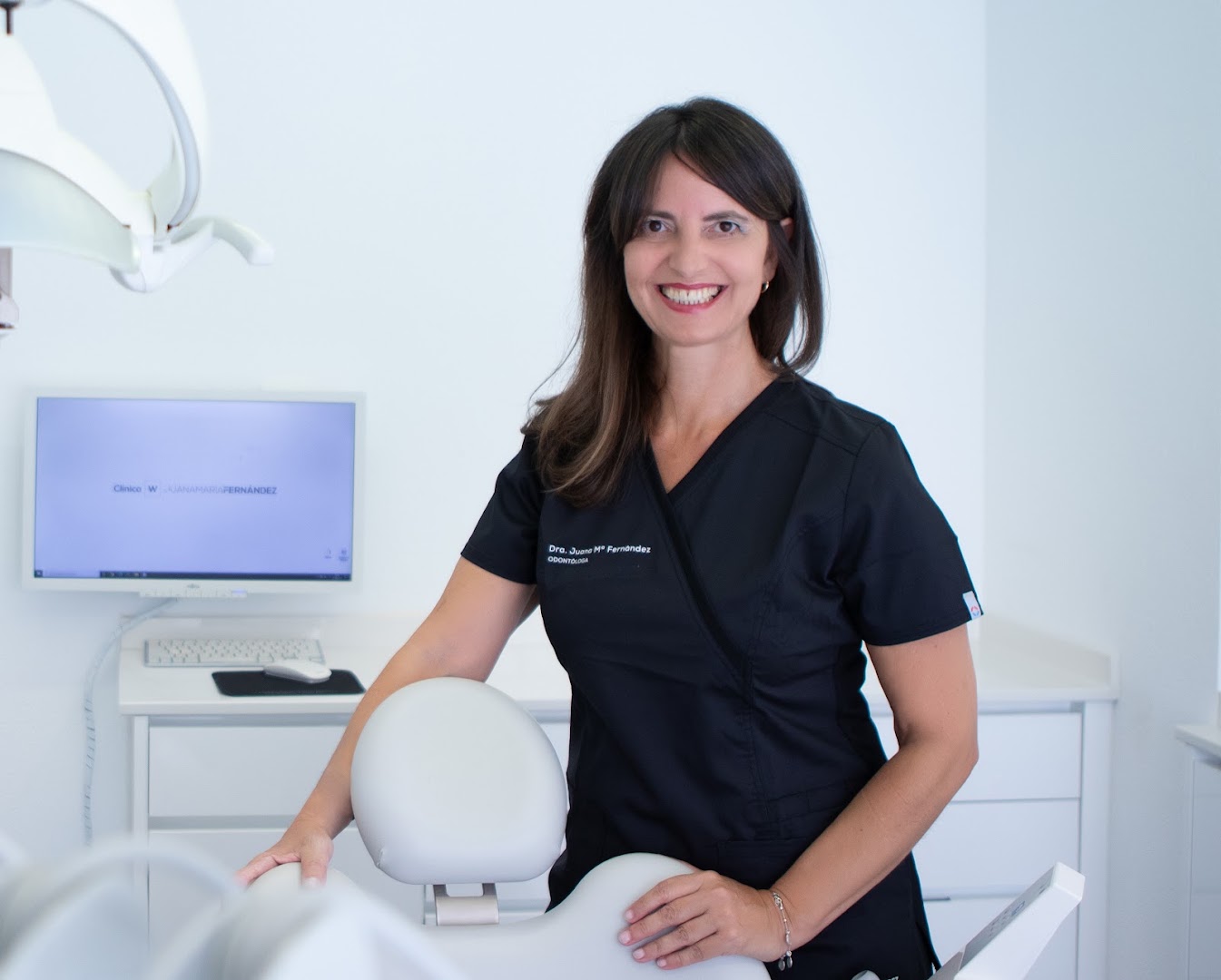 Clínica Dental Juana María Fernández - Dentista en Almería