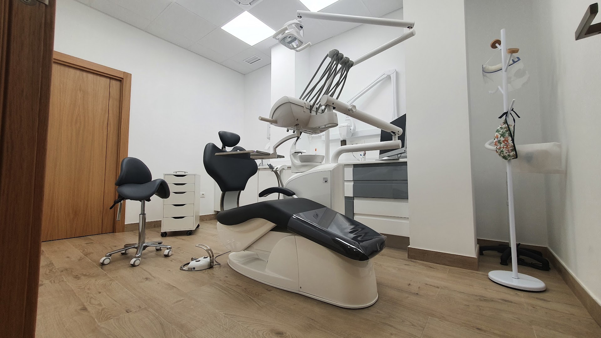 Clinica Dental Studio Dental Alcaraz - Clínica dental en Almería