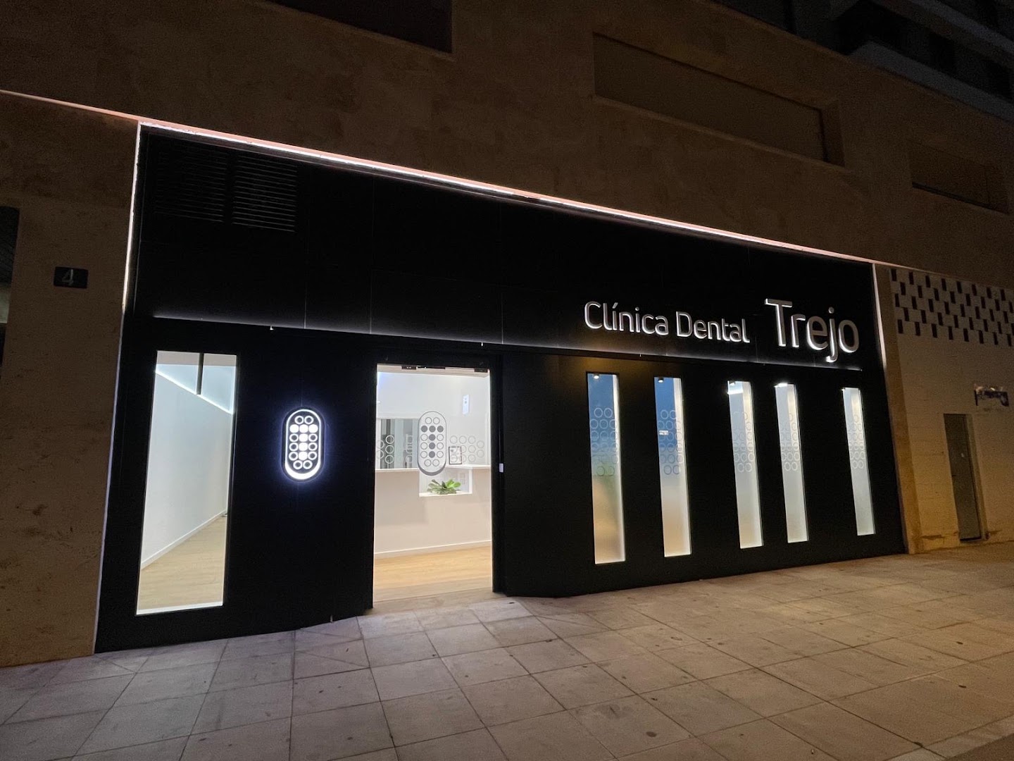 Clínica Dental Trejo Almería - Clínica dental en Almería