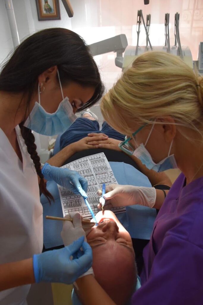 Clínica Fornieles - Dentista en Almería