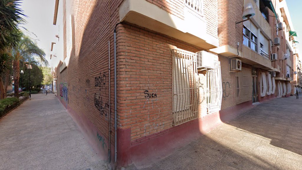 Clínica Manuel Azaña (centro dental y A.T.S.) - Clínica dental en Almería