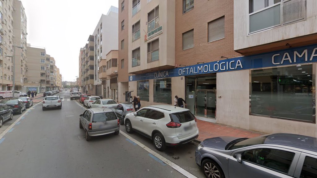 Clinica Oftalmologica Camacho - Clínica de oftalmología en Almería