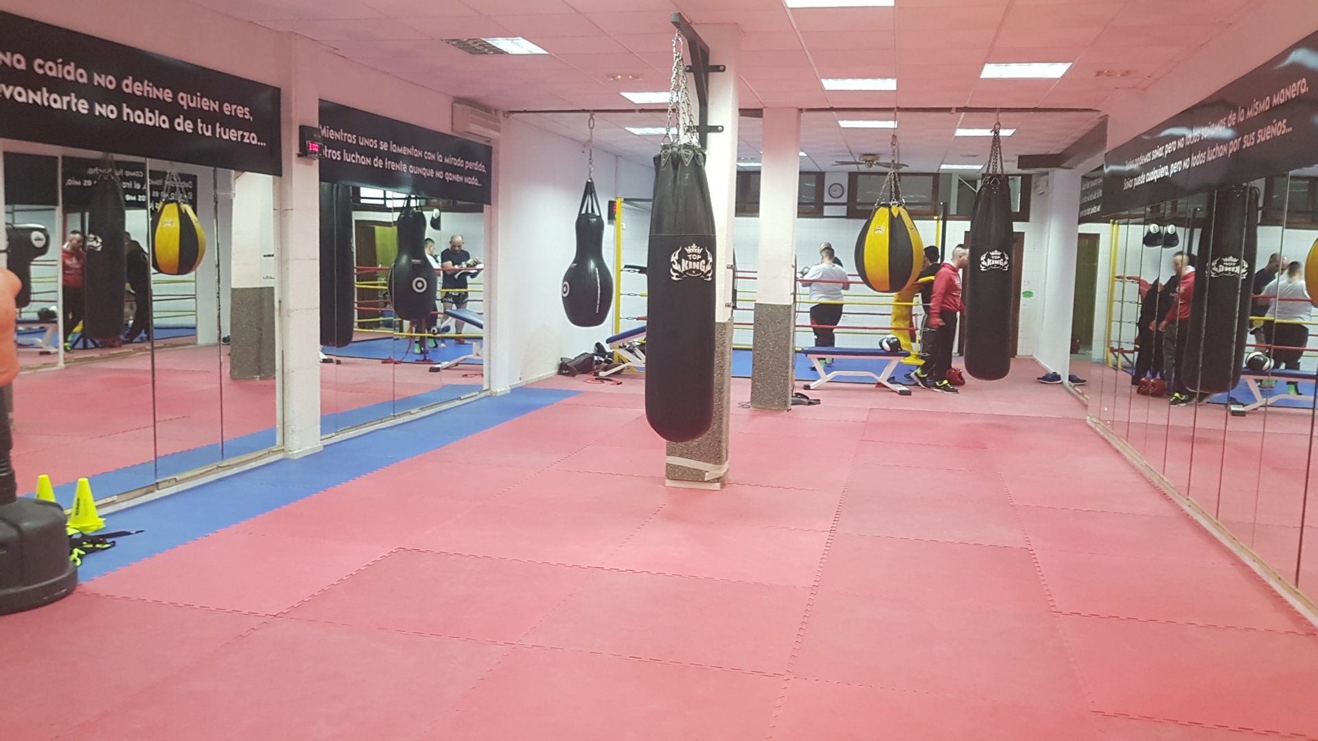 Club de Boxeo Tejedor - Escuela de boxeo en Almería