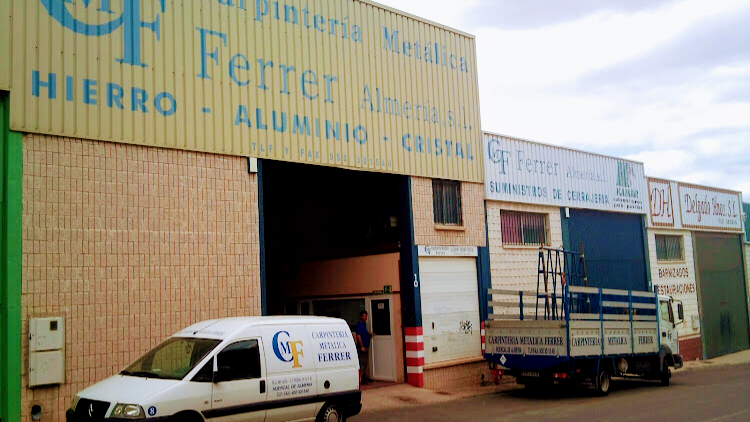 Cm Ferrer Almeria - Carpintería metálica y de aluminio en Huércal de Almería