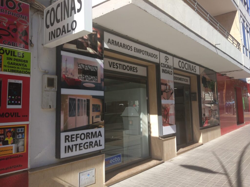 Cocinas Indalo. Armarios a medida - Tienda de armarios en Almería
