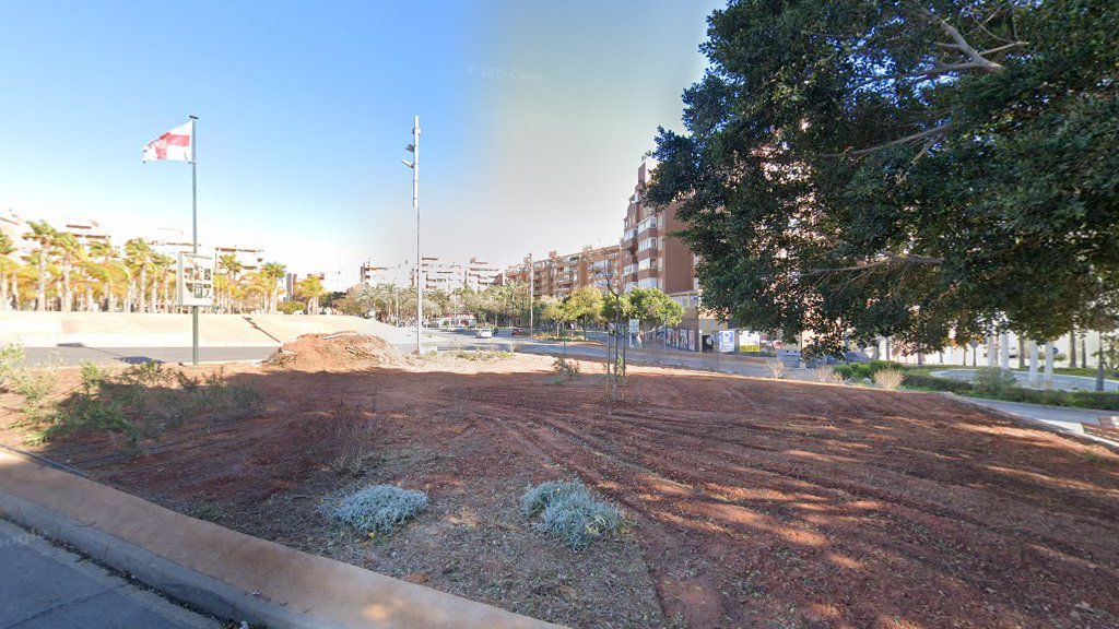 Comercial Maderas - Ferretería en Almería