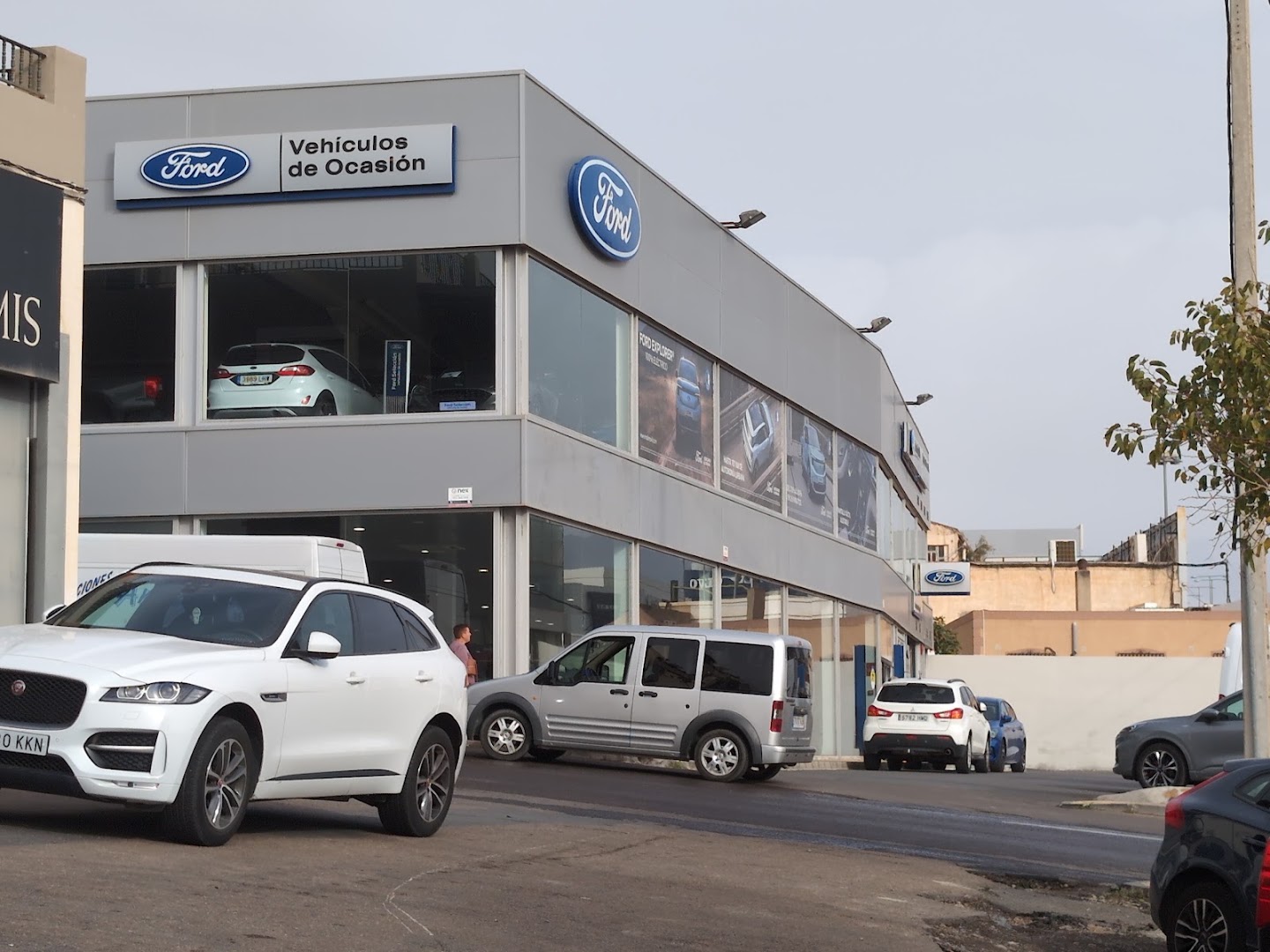 Concesionario Oficial Ford Almería | Indamovil - Concesionario Ford en Huércal de Almería