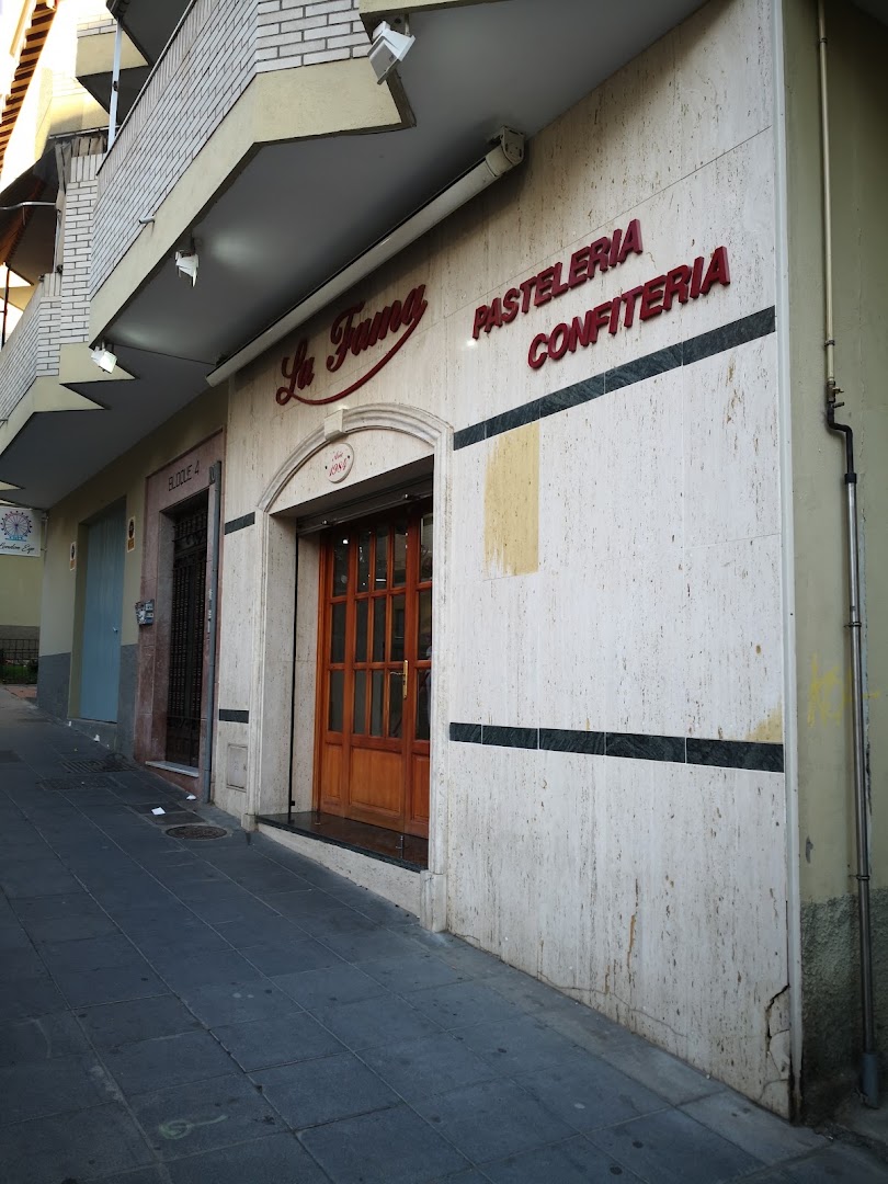 Confitería El Once de Septiembre - Pastelería en Almería