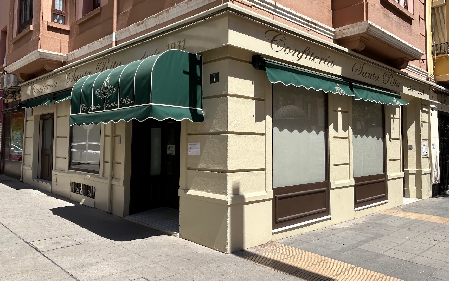 Confitería Panadería Santa Rita - Pastelería en Almería