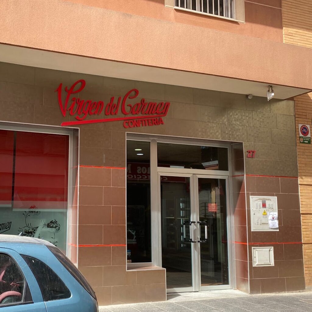 Confitería Pastelería Virgen del Carmen - Pastelería especializada en tartas nupciales en Almería