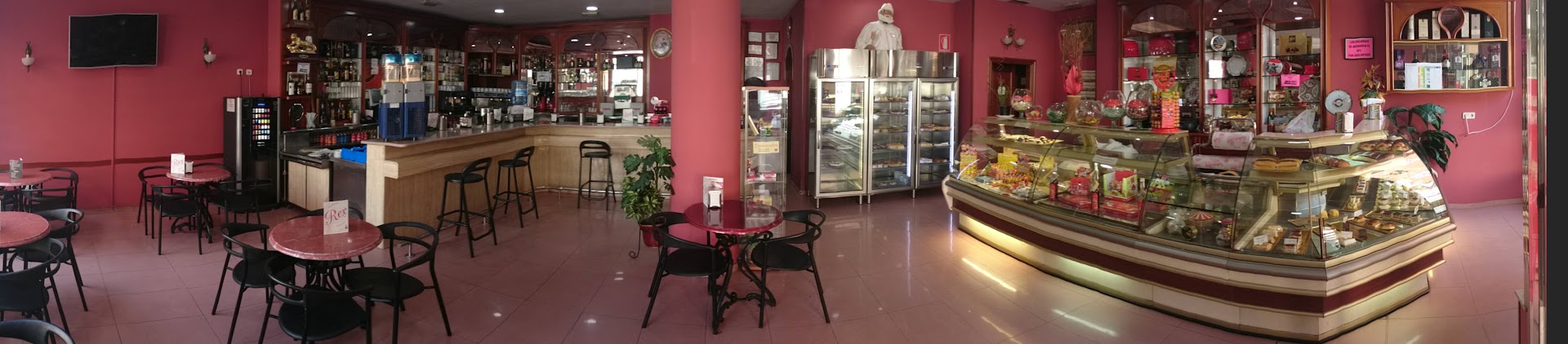 Confitería Rex - Pastelería en Almería