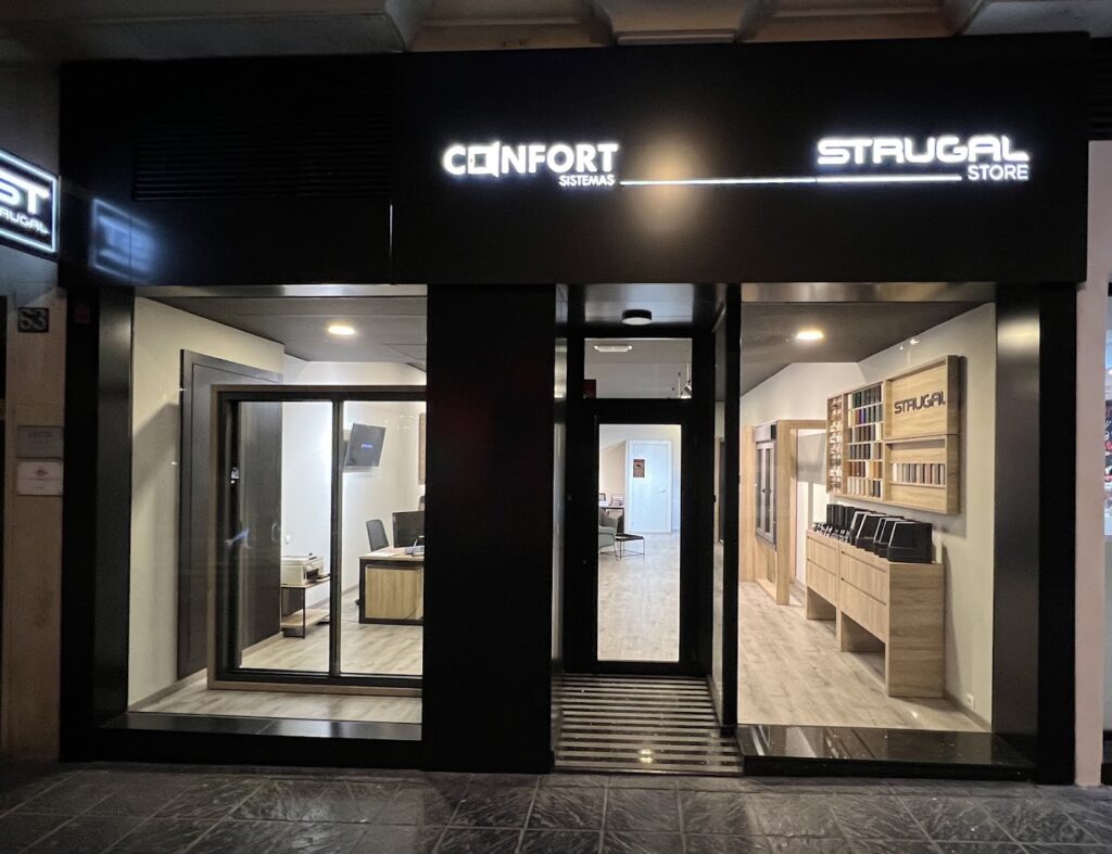 Confort Sistemas-Strugal Store - Servicio de instalación de ventanas en Almería