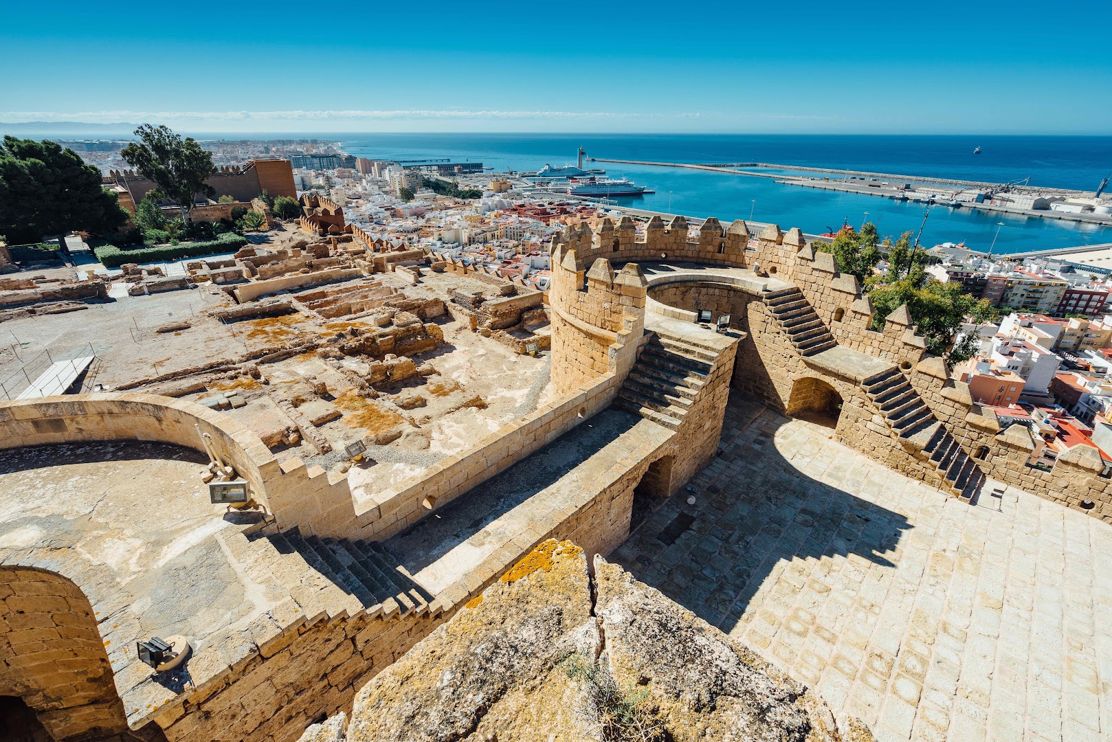 Conjunto Monumental de la Alcazaba de Almería - Castillo en Almería