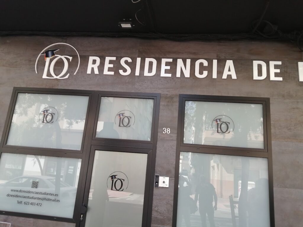 DC Residencia Estudiantes Almería - Residencia de estudiantes en Almería