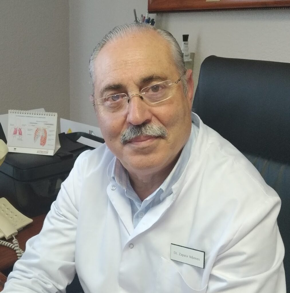 Dr. Juan José Zapata Yébenes - Alergólogo en Almería