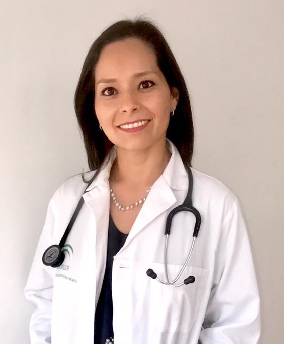 Dra. Karina Hernández Hernández - Pediatra en Almería