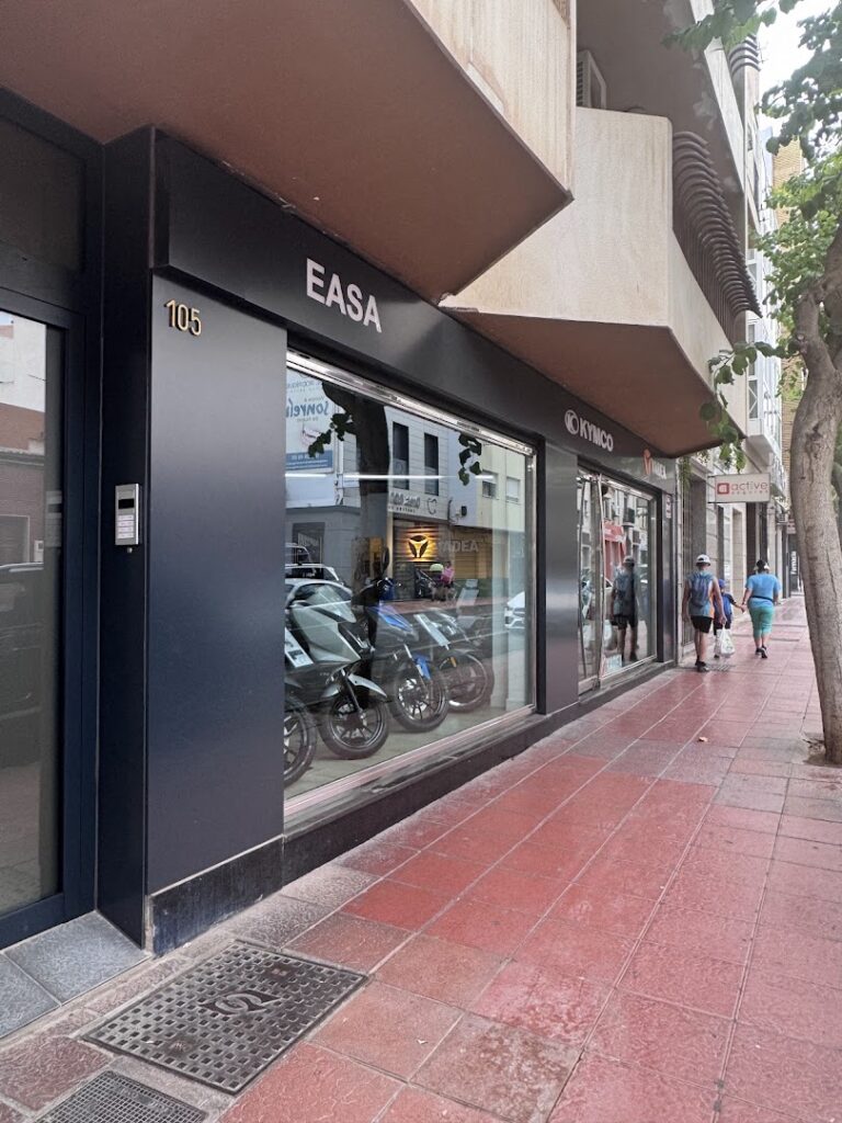 EASA - Tienda de motocicletas en Almería