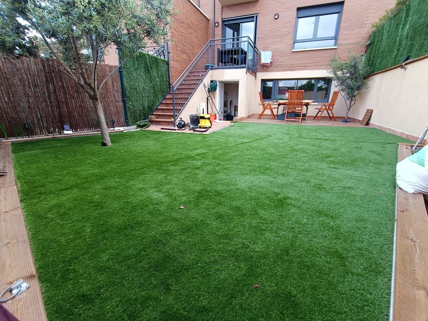 EUROCESPED Césped artificial - Servicio de jardinería en Almería