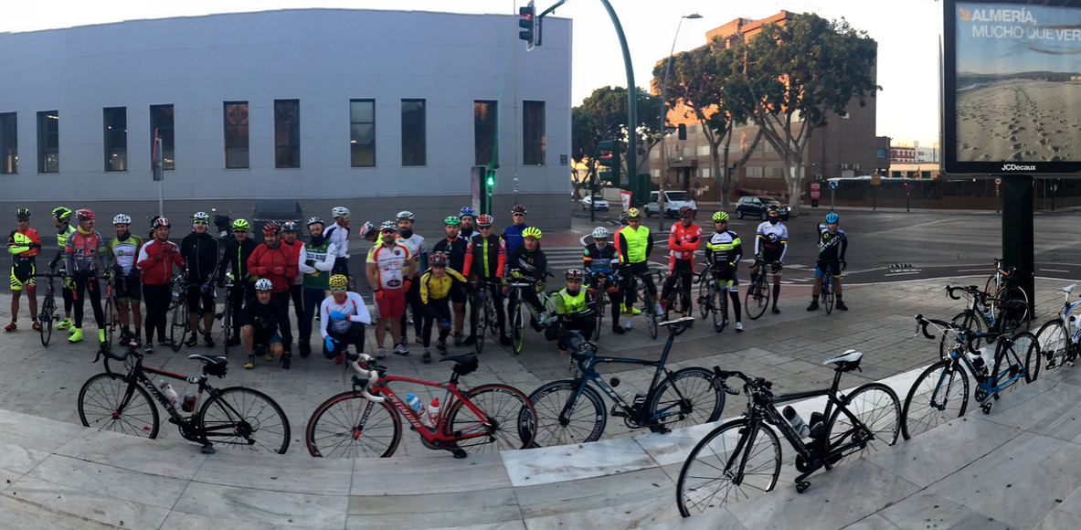 El Pabellón Grupo Ciclista - Ciclismo en carretera en Almería
