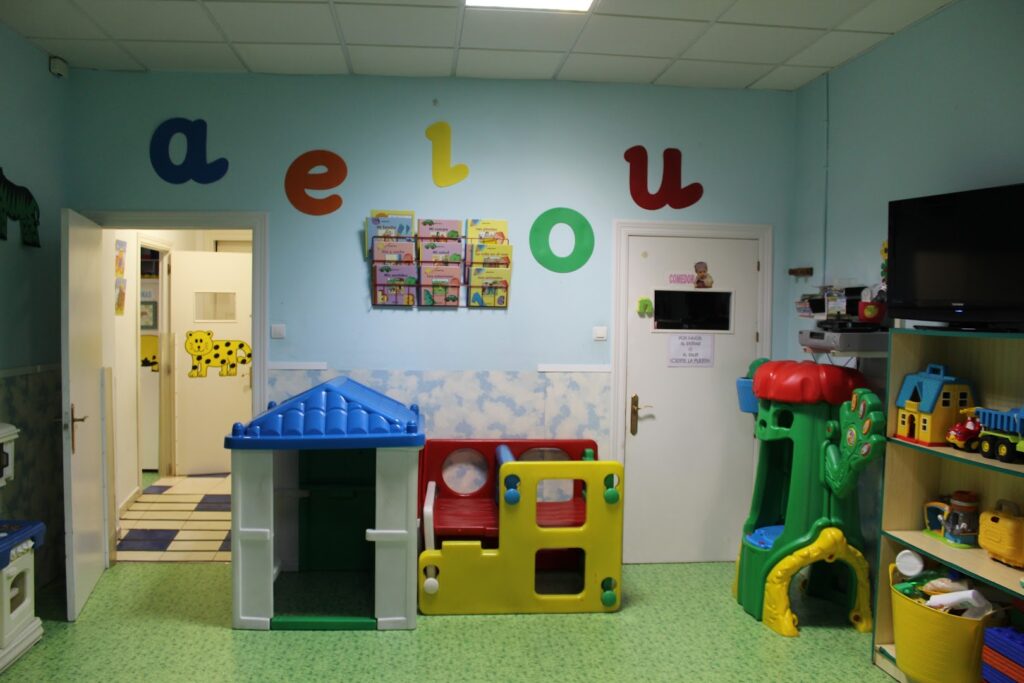 Escuela Infantil Aros - Guardería en Almería