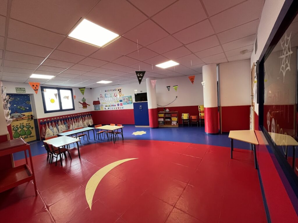 Escuela Infantil Fantasy - Guardería en Almería