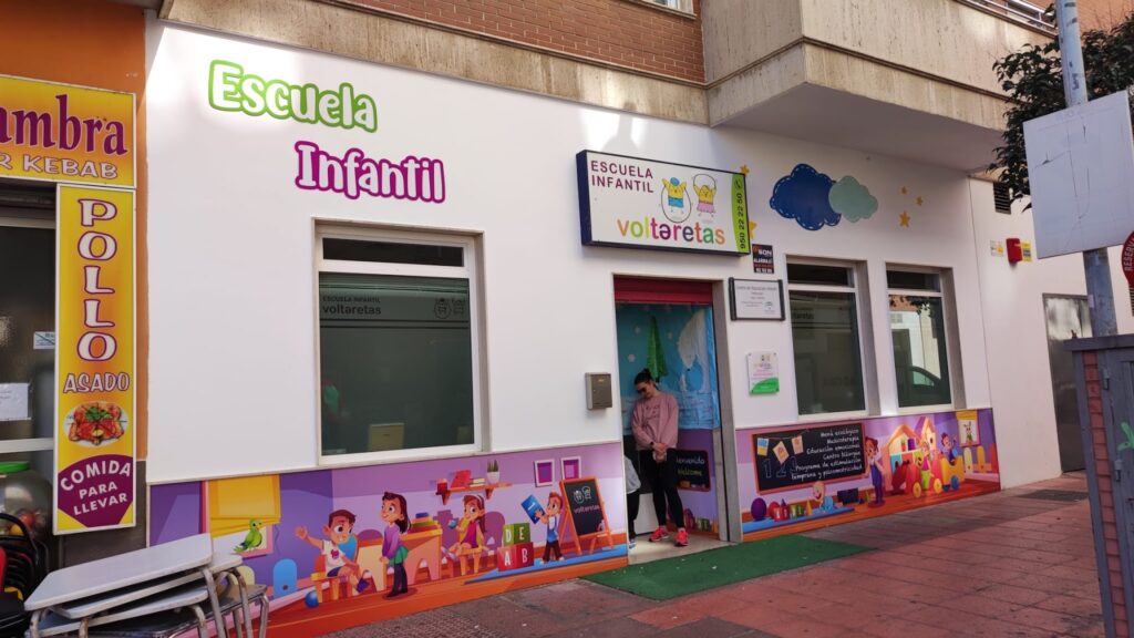 Escuela Infantil Volteretas. Guardería Almería. - Guardería en Almería