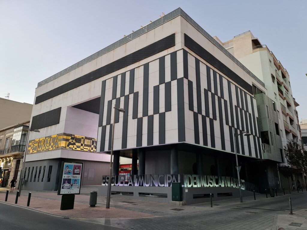 Escuela Municipal de Música & Artes - Escuela de música en Almería