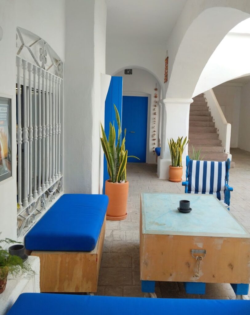 Escuela Náutica Andaluza - Centro educativo en Aguadulce