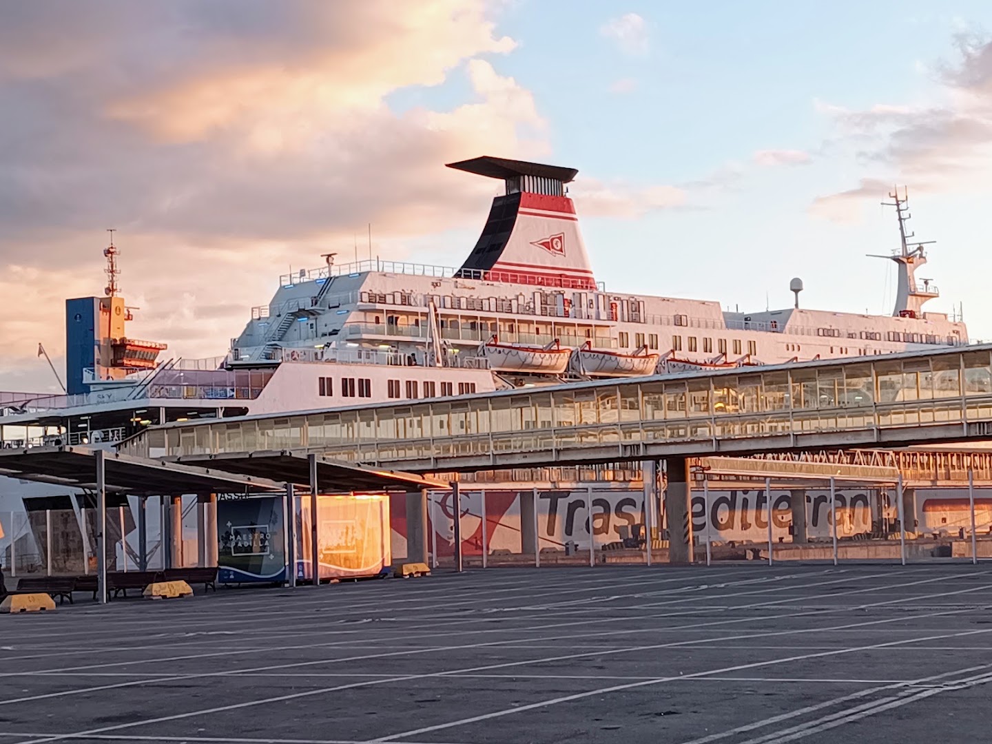 Estación Marítima de Almería - Puerto deportivo en Almería