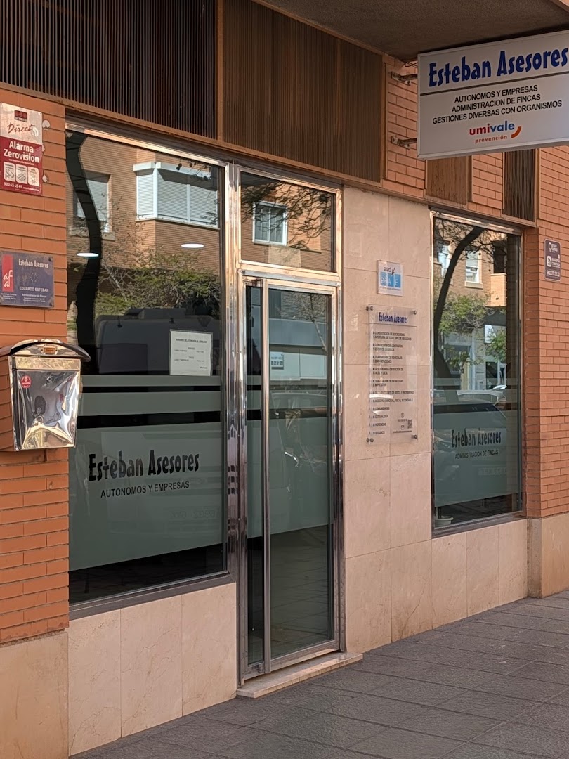 Esteban Asesores - Asesor fiscal en Almería
