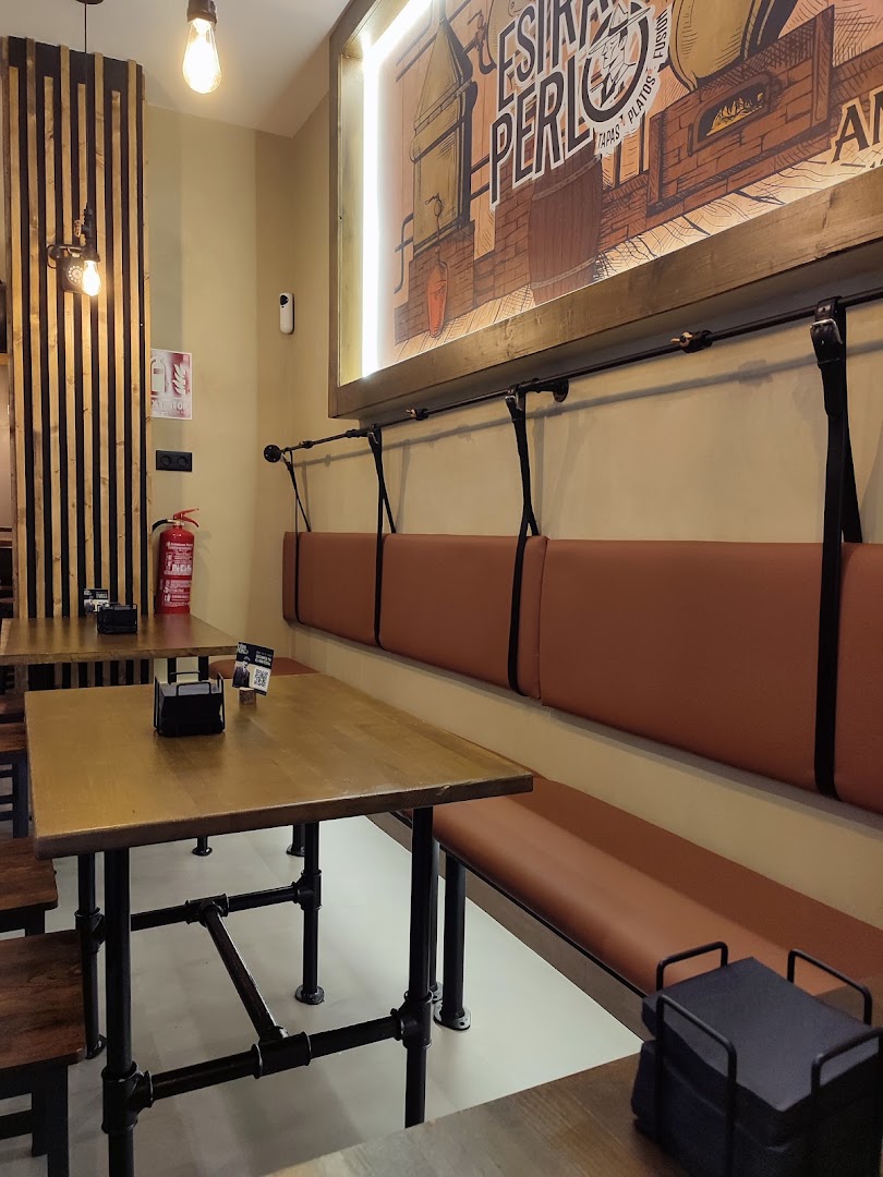 Estraperlo - Bar de tapas en Almería