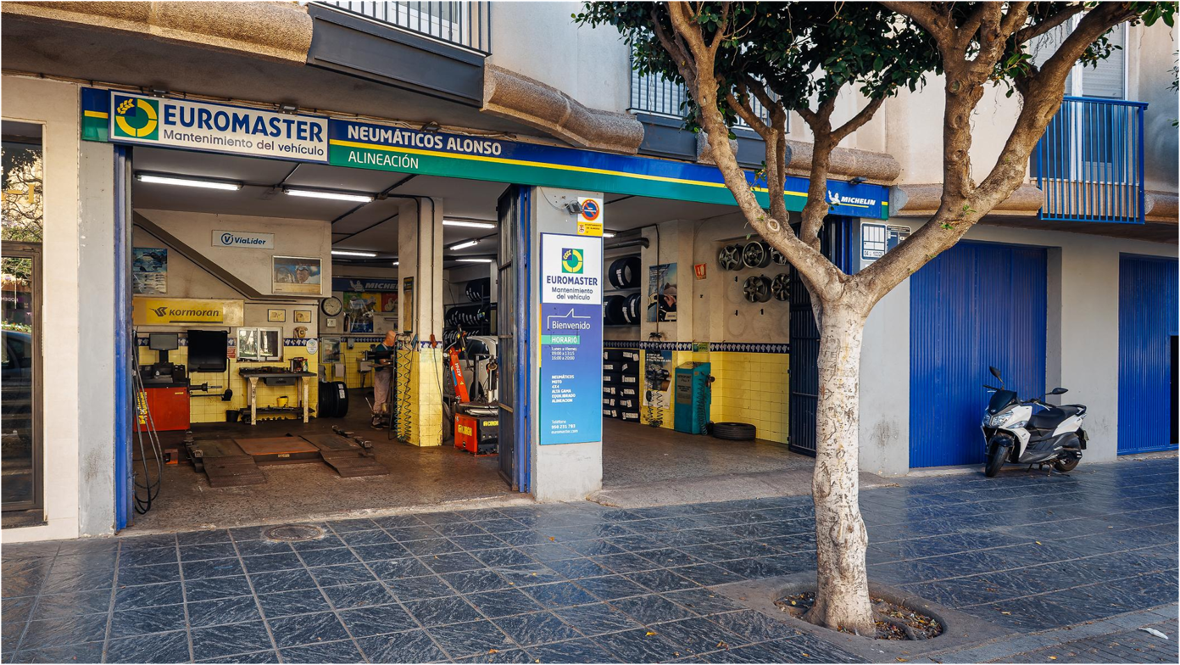 Euromaster Neumáticos Alonso Almería - Taller de reparación de automóviles en Almería