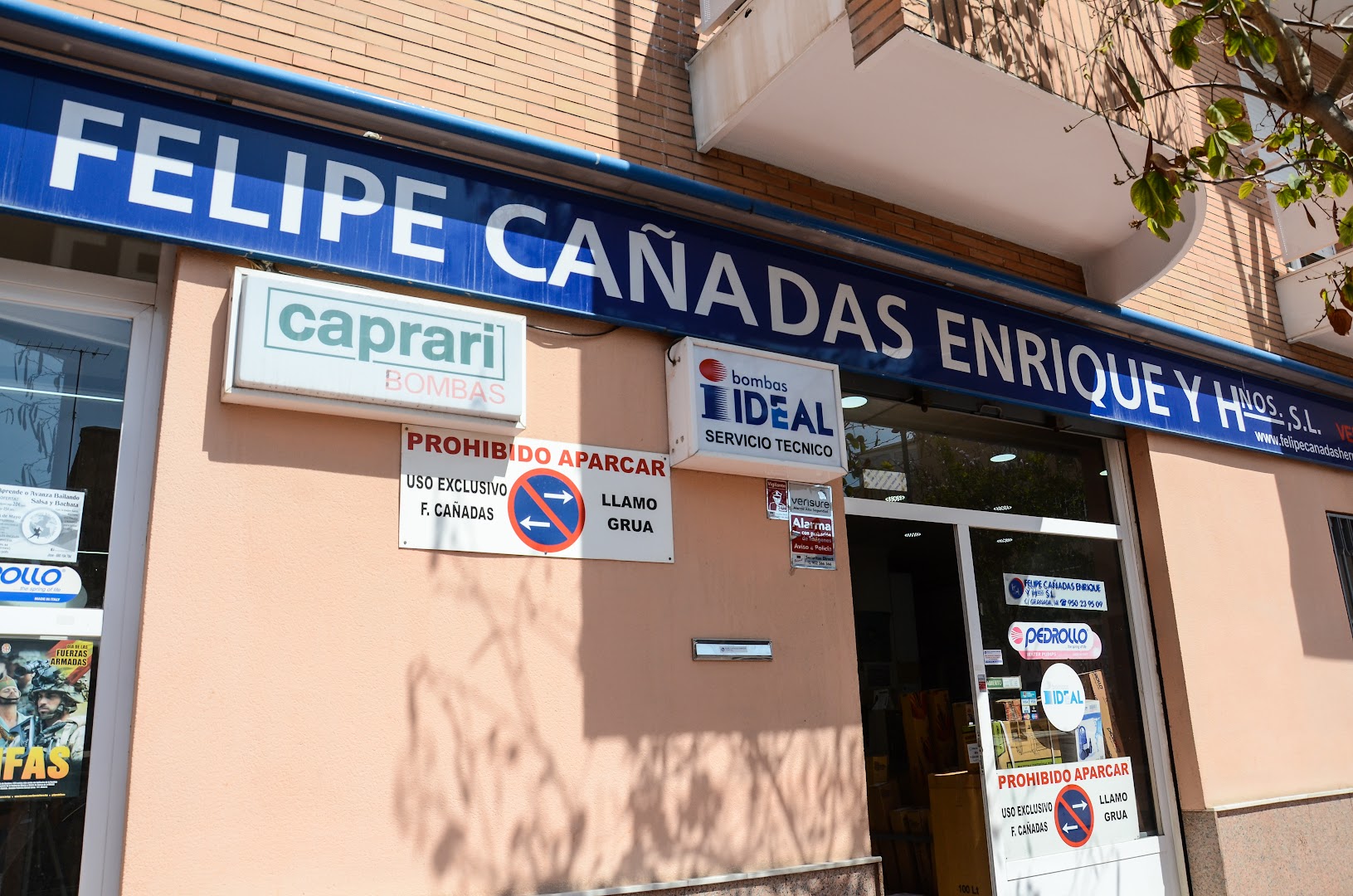 Felipe Cañadas Enrique y HNOS. S.L. - Tienda de repuestos para automóviles en Almería