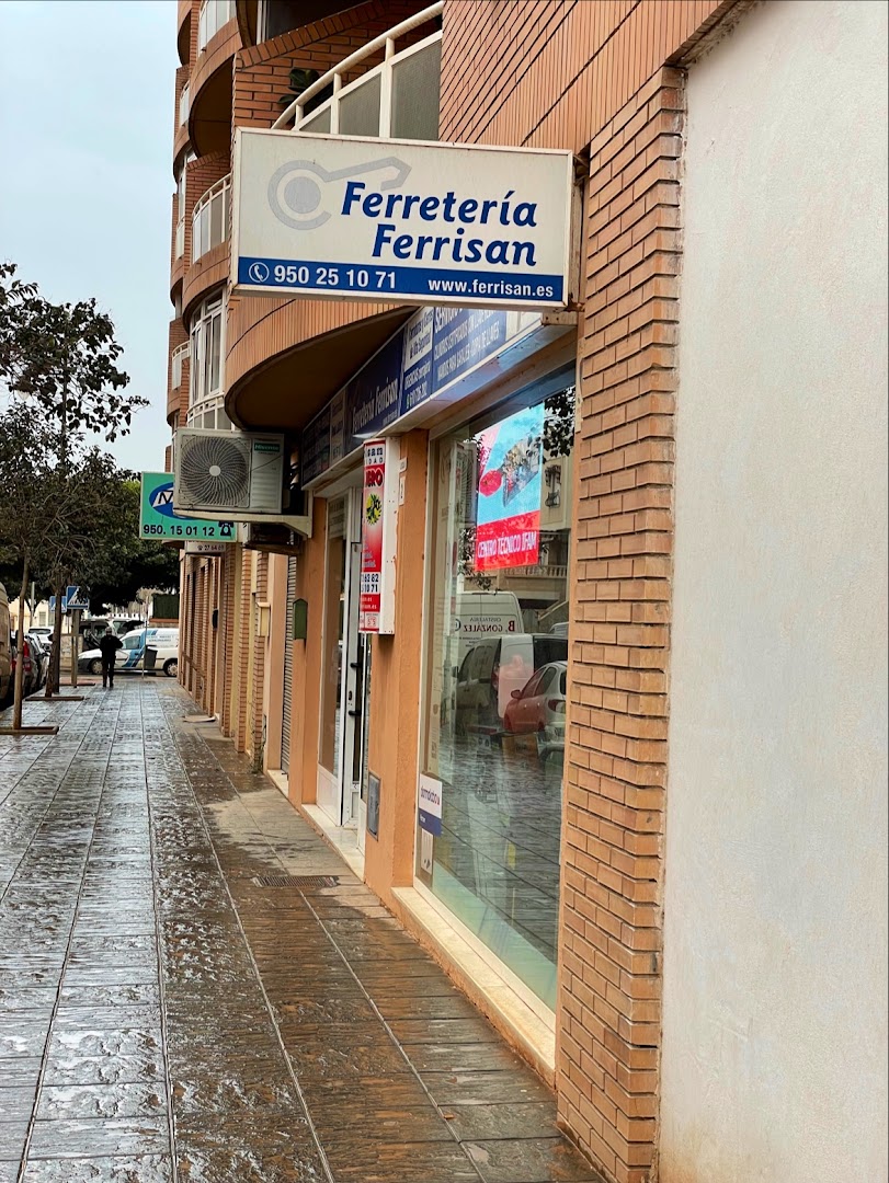 Ferreteria Ferrisan - Ferretería en Almería