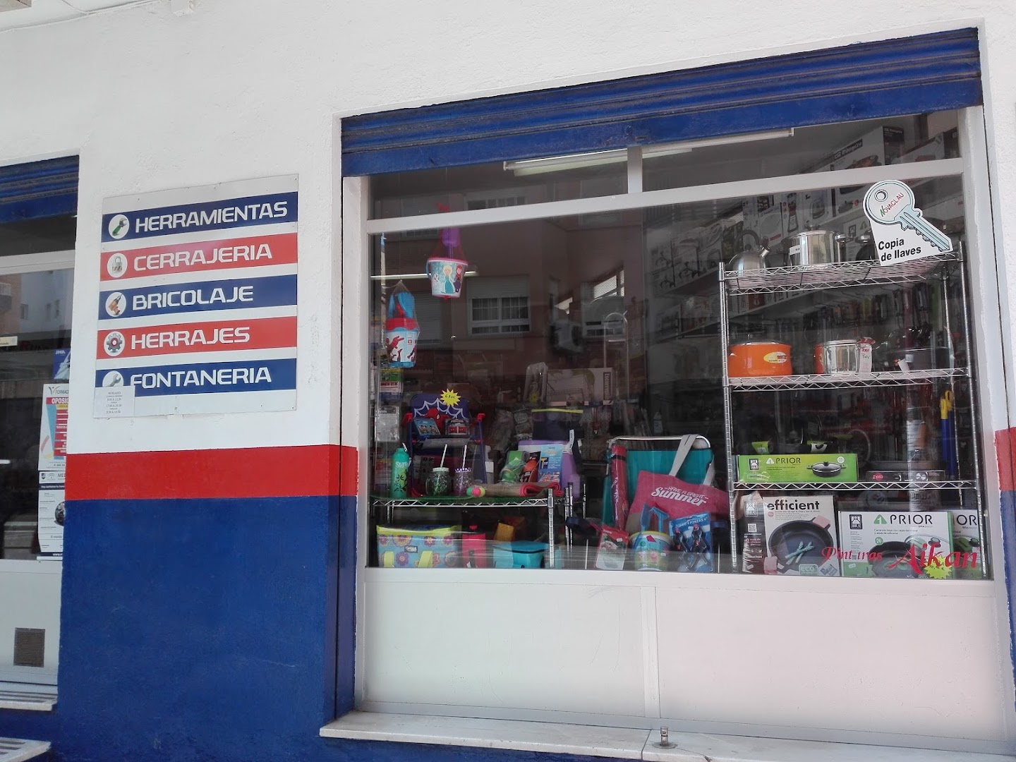 Ferretería La Tuerca - Ferretería en Almería
