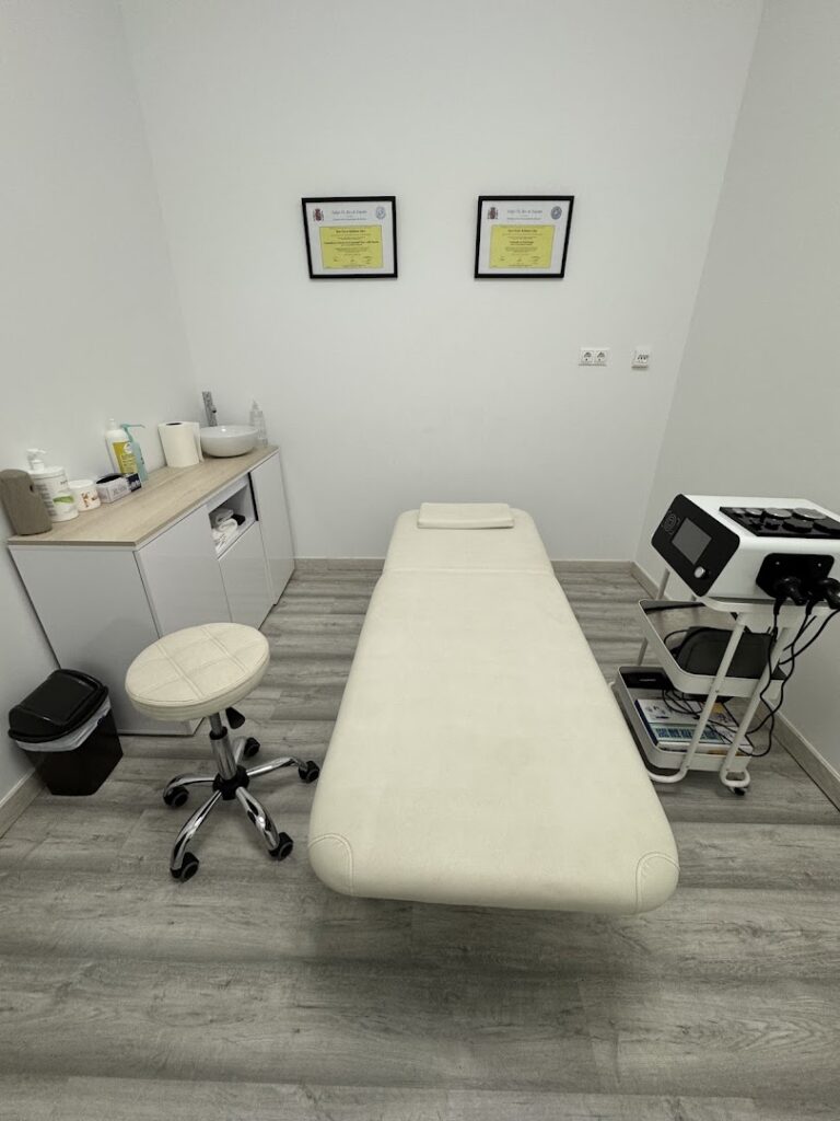 Fisioterapia y Rehabilitación Óscar Baldoma - Fisioterapeuta en Almería