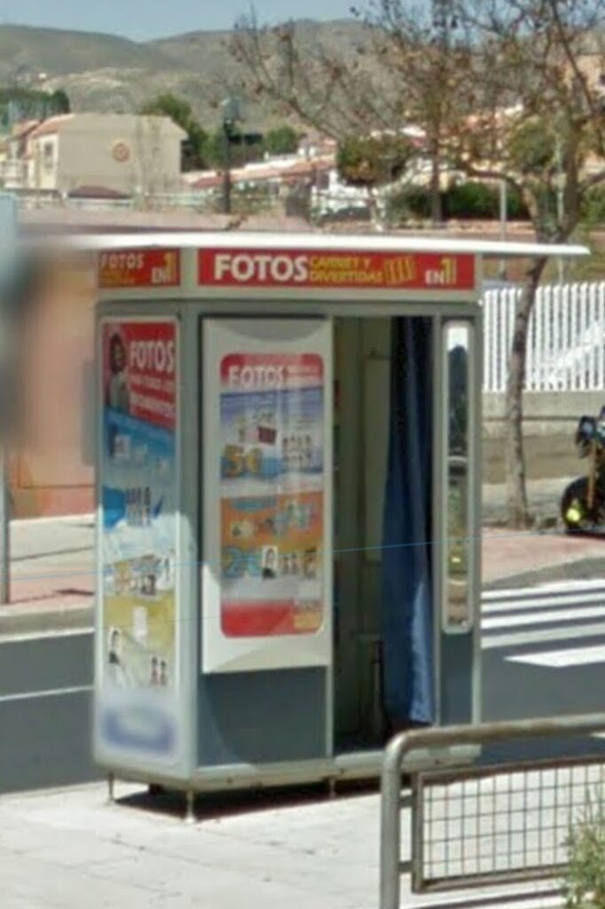 Fotomatón - Estudio de fotografía en Almería
