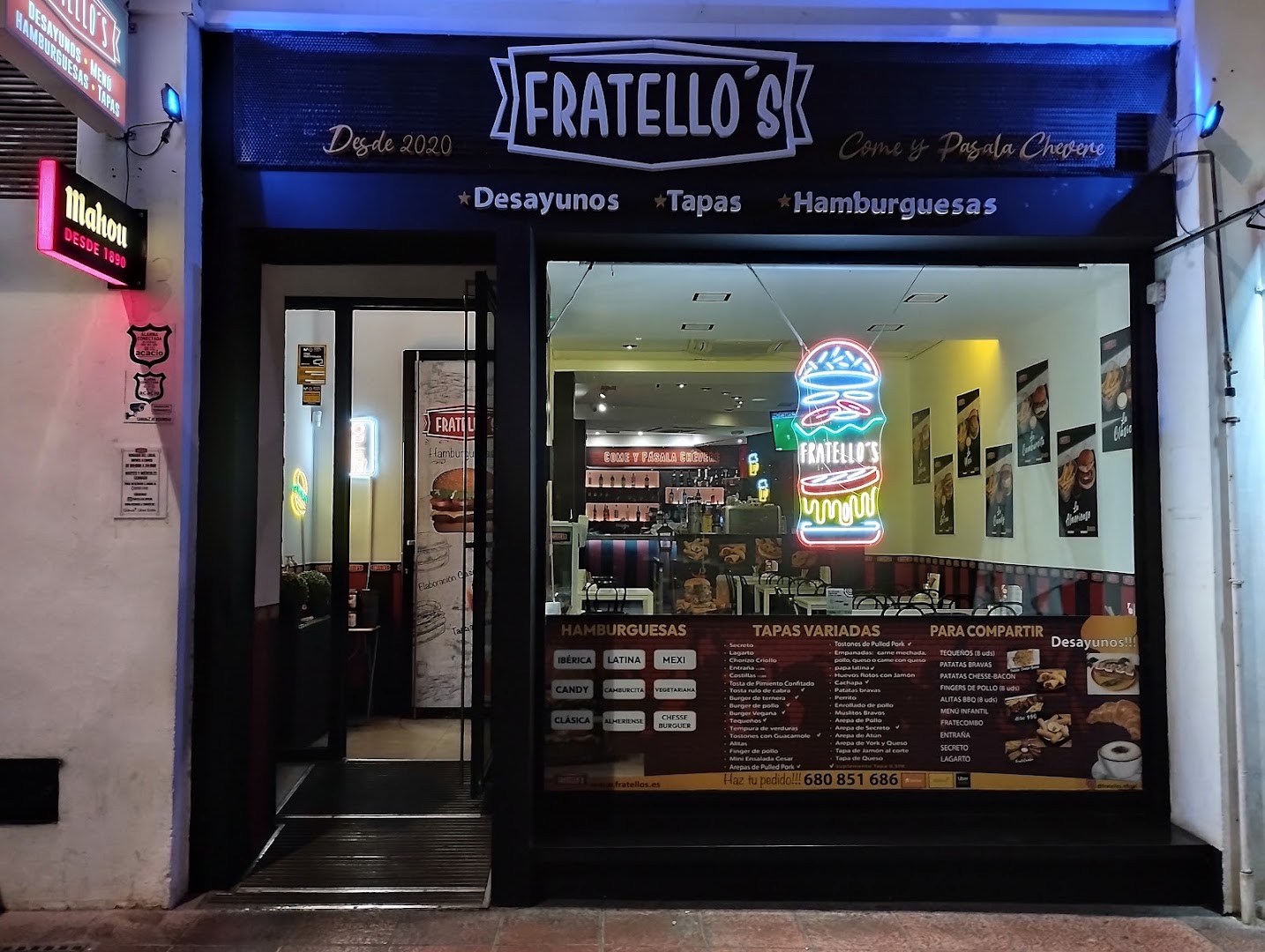 Fratello's Almería - Cafetería en Almería