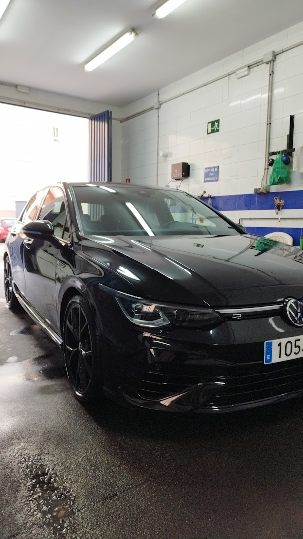 Frm Detailer - Servicio de lavado de coches en Almería