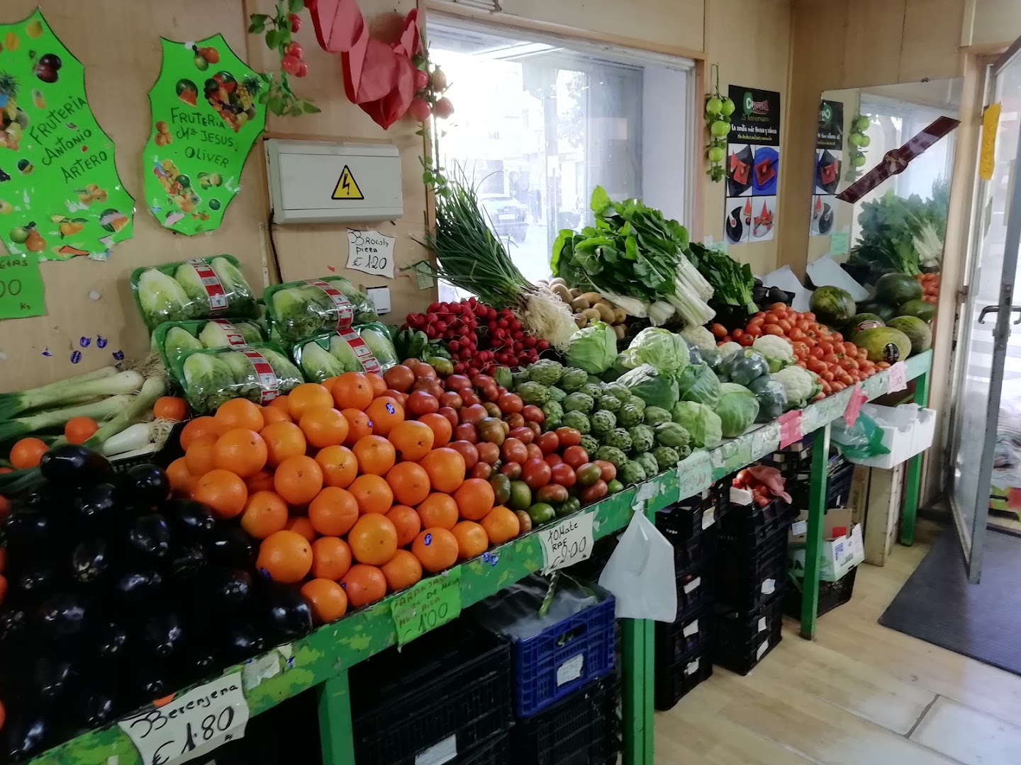Frutas Y Verduras María Jesus - Frutería en Almería